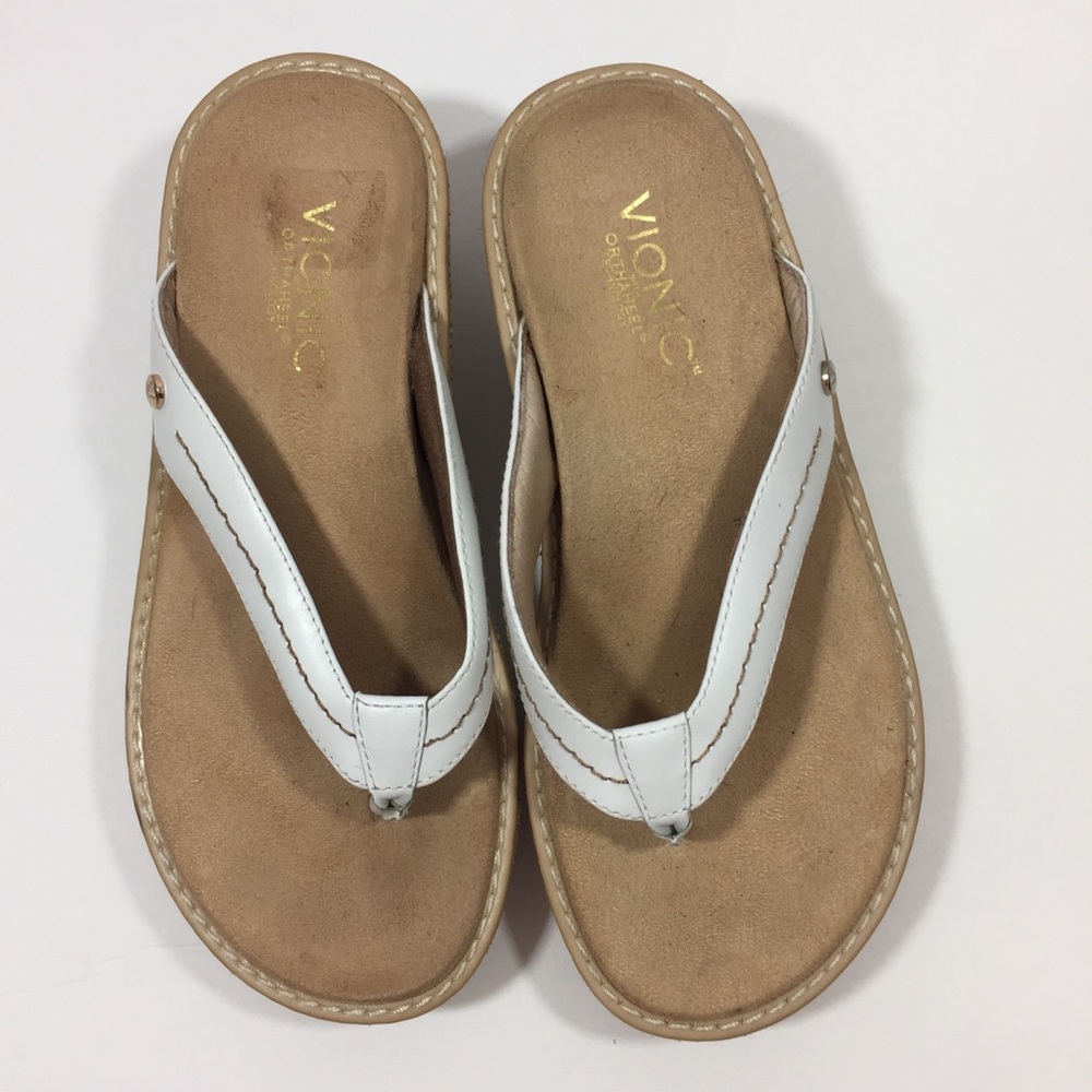Vionic Women’s Flip Flops Size 6